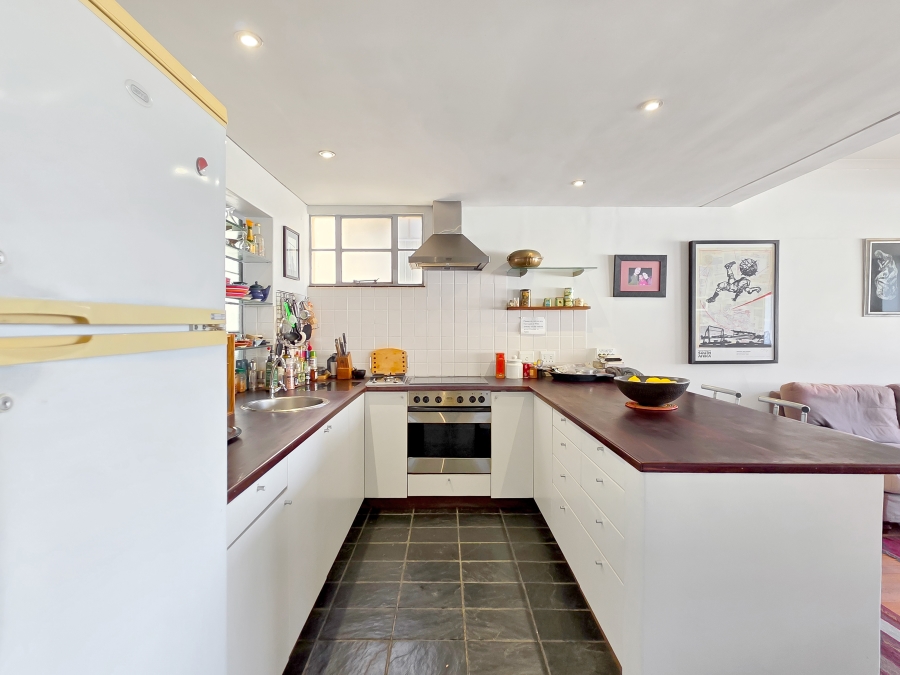 2 Bedroom Property for Sale in Cape Town City Centre Western Cape